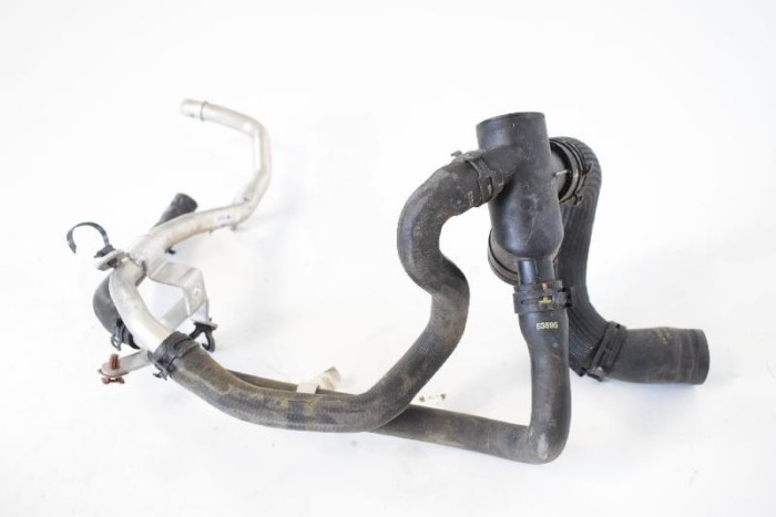 Furtun LAND ROVER RANGE ROVER EVOQUE L538 2017 OEM: G4D3-18B402-BA | 4031205