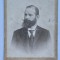 Cabinet card bărbat &ndash; Joseph T&ouml;r&ouml;k București c.1900 &ndash; Strada Domnei nr. 2