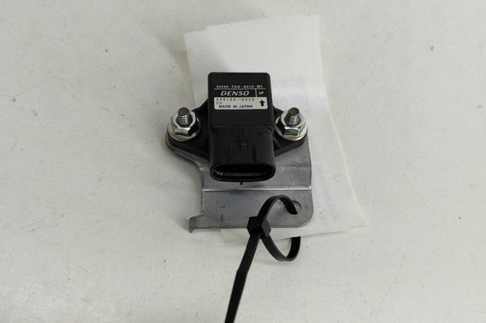 Senzor de accelerație HONDA CIVIC X Hatchback FC_, FK 2021 OEM: 39940-TGH-A010-M1 27185568
