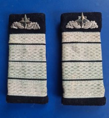 Grade militare SRI militie securitate epoleti suport grade veston comunism RSR -