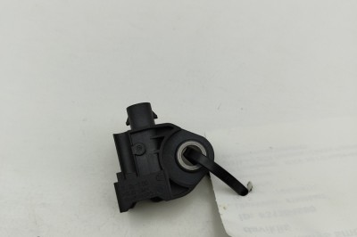 Senzor de impact st&amp;acirc;nga spate AUDI A6 C8 Avant 4A5 2024 OEM: 4N0959651D 31304680 foto