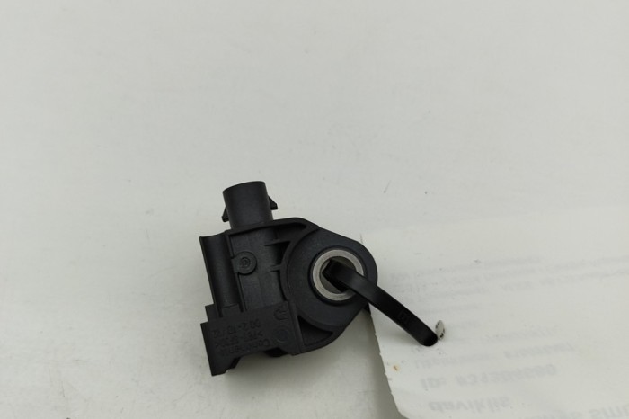 Senzor de impact st&acirc;nga spate AUDI A6 C8 Avant 4A5 2024 OEM: 4N0959651D 31304680