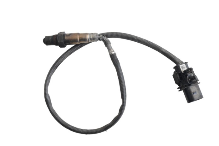 Sonda lambda FORD FIESTA VI Van 2016 OEM: C1BA-9Y460-AA 22345258