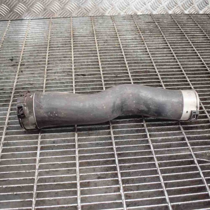 Furtun intercooler dreapta BMW 5 F10 2010