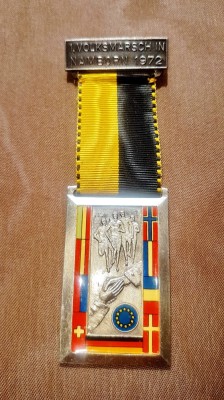 F261-Medalia Crosa-Marsul poporului Namborn Germania 1972 alama argintata. foto