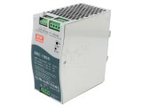 Alimentator pulsatoriu pentru şină DIN 180W 9A