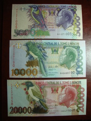 SAO TOME ET PRINCIPE SET 5000-20.000 DOBRAS UNC foto