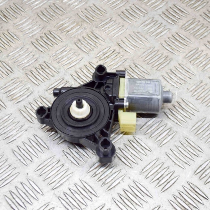Motor macara geam ușă st&acirc;nga spate AUDI A3 Limousine 8VS, 8VM 2017 OEM: 5Q0959801,E850202085,0130822713 13736026
