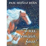 Fuss, Artemisa, fuss! - Ryan Pam Munoz