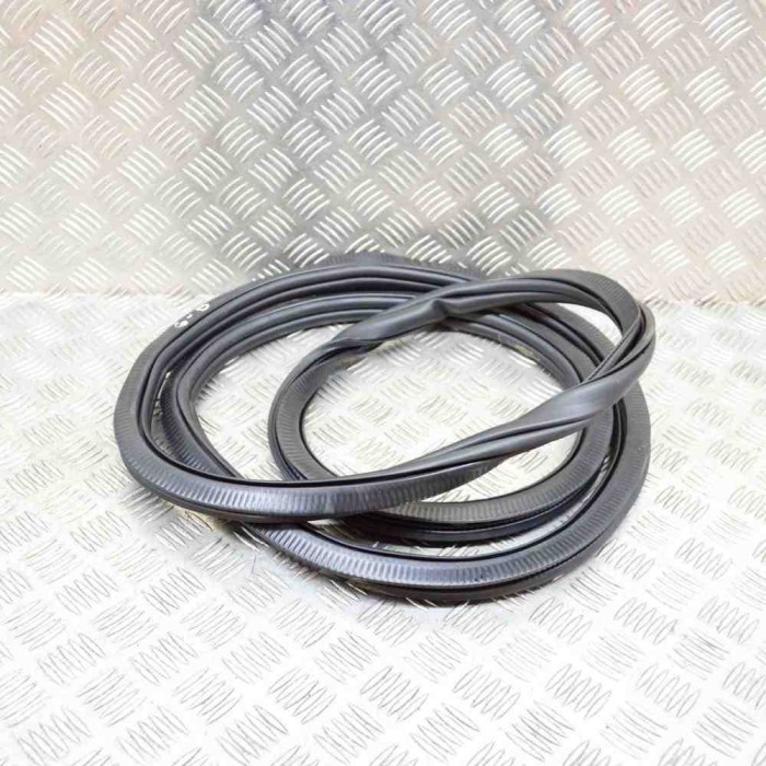 Garnitura ușă dreapta spate VW ID.3 E11 2021 OEM: 10A867913B,10A867913