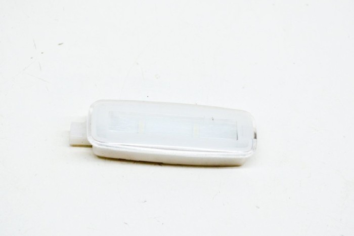 Iluminare interioară AUDI A3 Limousine 8VS, 8VM 2015 OEM: 4H0947105D 11624371