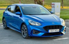 Ford Focus ST Line