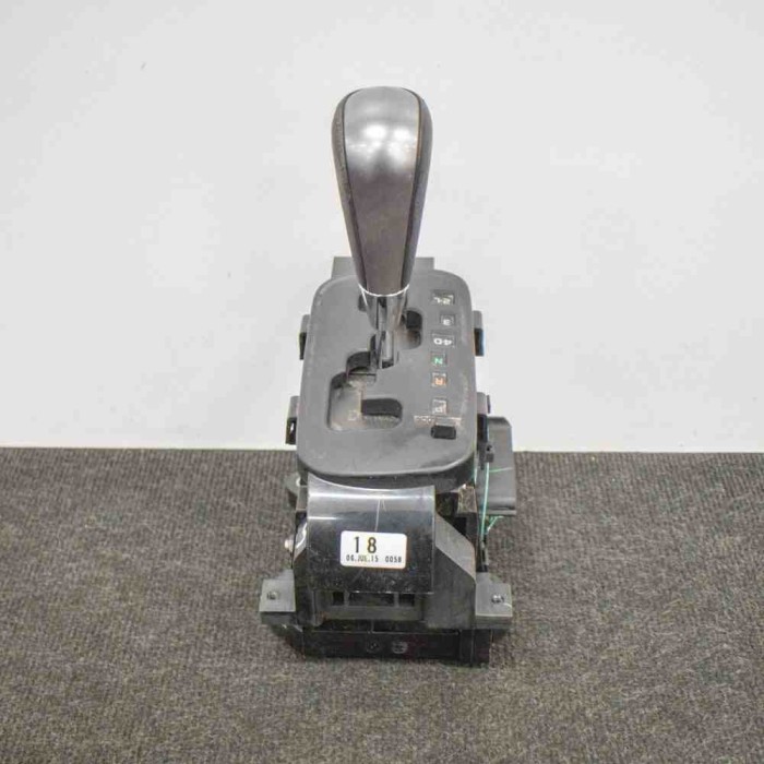 Timonerie cutie de viteze TOYOTA HILUX VII Pick-up _N1_, _N2_, _N3_ 2015 OEM: Pick-up | 10613840