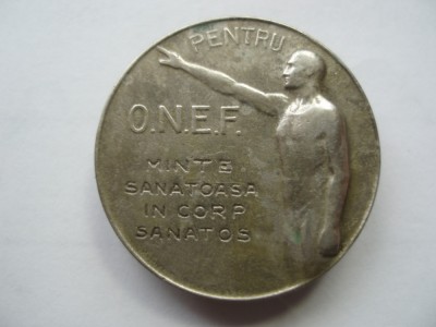 INSIGNA ONEF -OFICIUL NATIONAL PT. EDUCATIE FIZICA, 1921, FERDINAND I, IM 1.141 foto