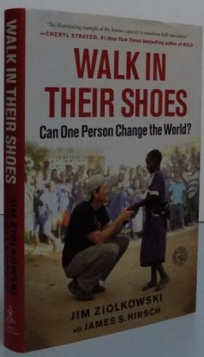 WALK IN THEIR SHOES CAN ONE PERSON CHANGE THE WORLD , 2013 * MICI DEFECTE foto