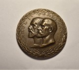 Medalie Societatea Regala Romana de Geografie 1875 1925 - Regele Carol I si Regele Ferdinand Piesa de Colectie