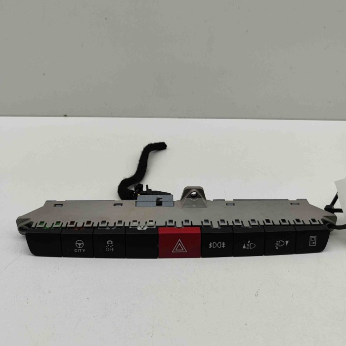 Panou de butoane IVECO DAILY VI Box 2022 OEM: 5802839755