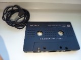 Adaptor de casetă audio auto Sony Car Connecting Pack (modelul CPA-7),