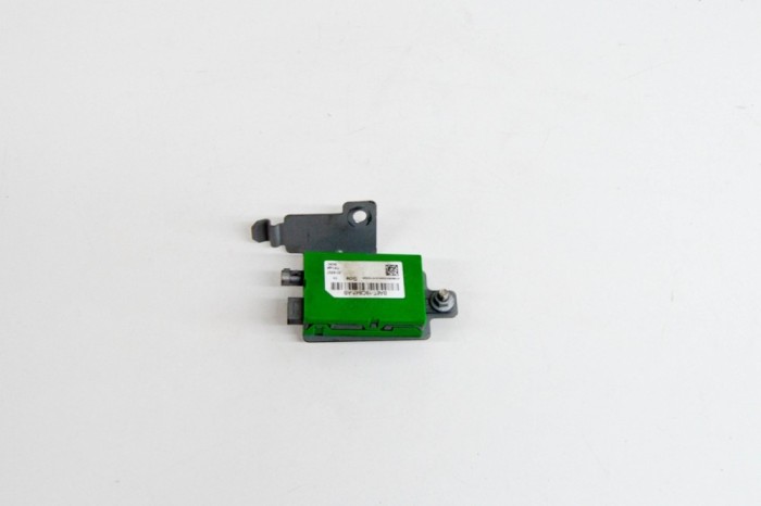Amplificator de antena FORD FIESTA VI 2014 OEM: BA6T-18C847-AB | 17797709