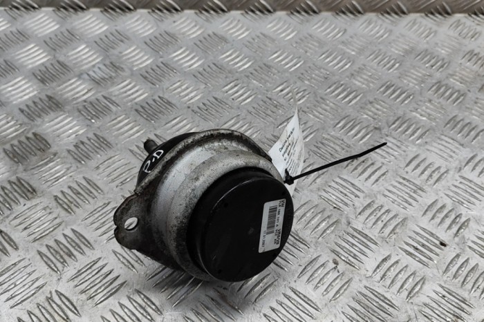 Suport motor dreapta AUDI Q7 4L 2007 OEM: 7L6199131A 29081899
