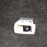 Buton geam ușă dreapta spate BMW 3 F30, F80 2015 OEM: 9361937 3123418