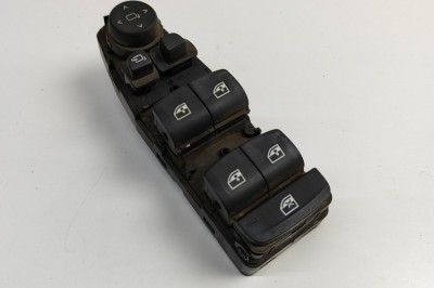 Buton geam ușă dreapta față BMW i4 G26 2022 OEM: 7948785 30431364 foto
