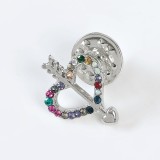 Brosa martisor inima cu sageata