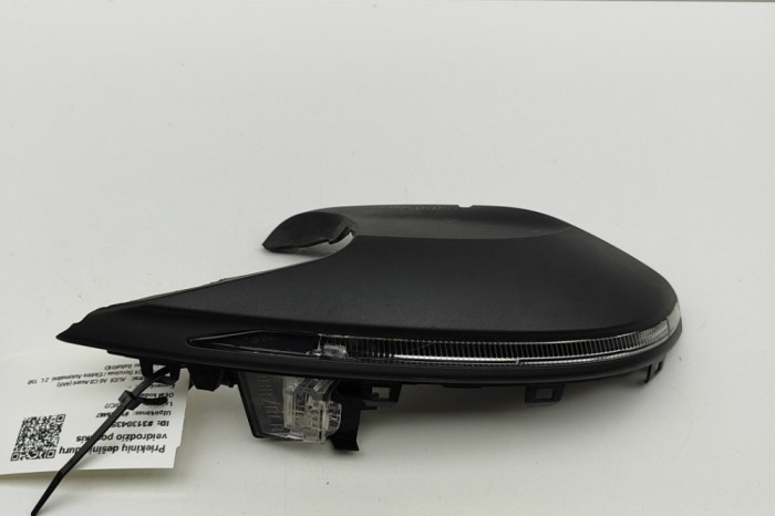 Semnalizare oglinda ușă dreapta față AUDI A6 C8 Avant 4A5 2024 OEM: 4N2949102 31304357