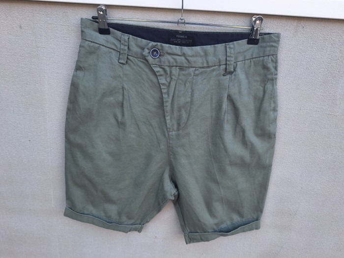 Pull&amp;Bear | talie 82 cm | pantaloni scurti barbat | 40 | M