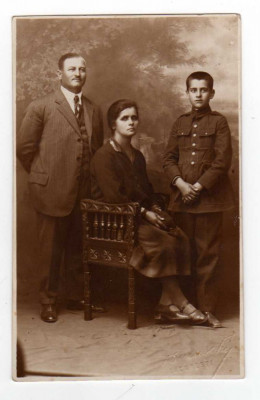 FOTOGRAFIE CP PORTRET FAMILIE ELEV SCOALA MILITARA FOTO BUCURESTI foto