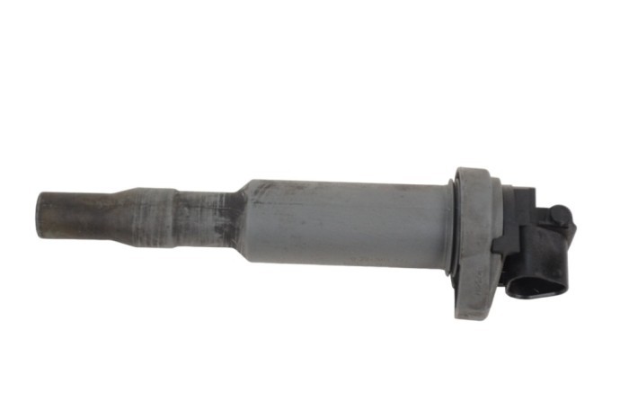 Bobina de inducție de &icirc;naltă tensiune BMW 5 F10 2013 OEM: 0221504471 25972424