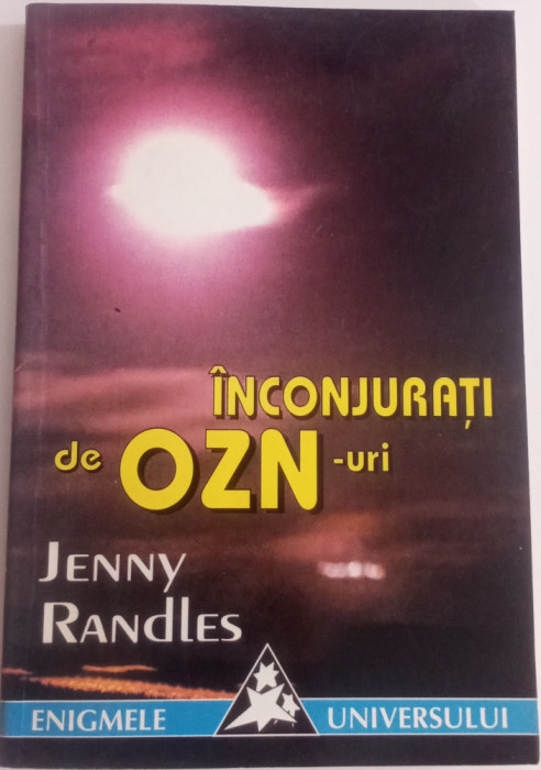&Icirc;nconjurat de OZN-uri - Jenny Randles