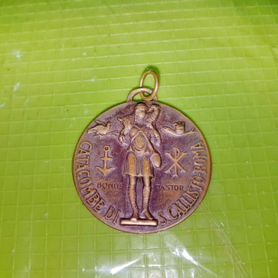 E238-Medalion vechi Catacombele crestine din S. CALLISTO ROMA-BONUS PASTOR bronz foto