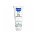 Cumpara ieftin Mustela 2 in1 Gel de curatare Par si Corp, 200 ml