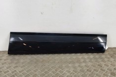 Bandou ușă dreapta față LAND ROVER RANGE ROVER VELAR L560 2018 OEM: J8A2-21064-B,J8A2-21064-B-PIA-01,J8A2-21064-BBW 23570214