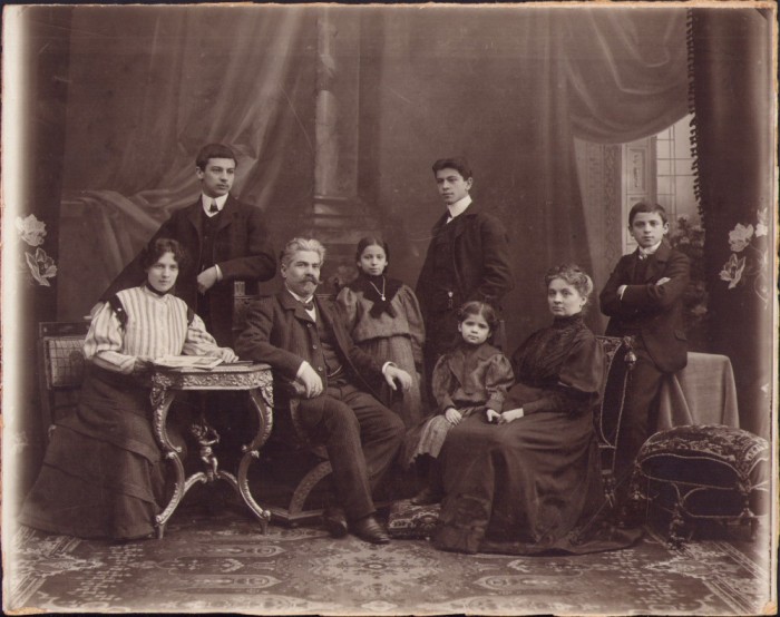 HST PM125 Poză familie cu 6 copii, Transilvania, fin de siecle