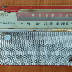 RADIO S631T ELECTRONICA , 6 TRANZISTOARE , NU FUNCTIONEAZA DOAR FASAIE