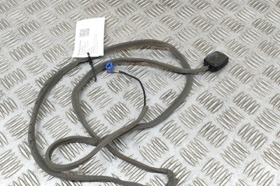 Antena ASTON MARTIN DB11 2022 OEM: AG43-18C840-AA 25934208 foto