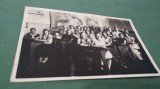 Cumpara ieftin FOTO TIP CARTE POSTALA LA SCOALA INTERBELICA
