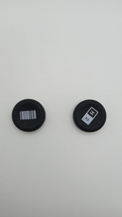 2 x Thumb Grips - Hitman 2 - XBOX One / XBOX 360 / PS4 / PS3