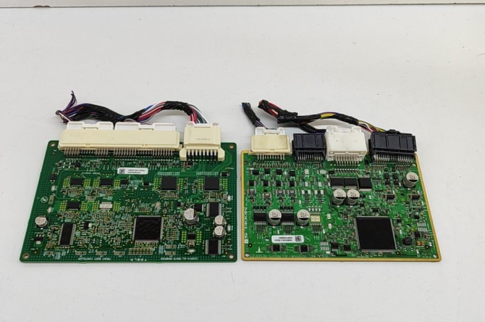 Modul de confort TESLA MODEL X 2020 OEM: 1449781-00-A,1449878-00-C 29812322