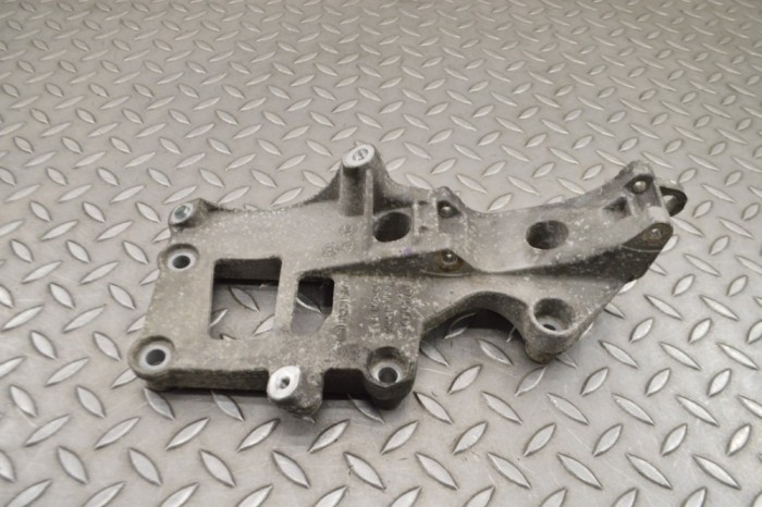Suport alternator AUDI A3 8P1 2006 OEM: 06F903143E 14621290