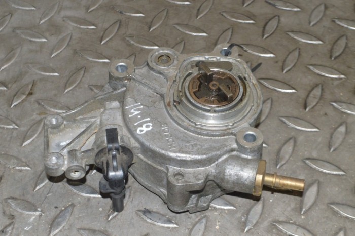 Pompa de vacuum PEUGEOT 607 9D, 9U 2006 OEM: d171-1b 13972667