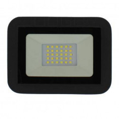 Proiector LED 20W 1600lm IP65 6500K alb rece carcasa aluminiu negru Well