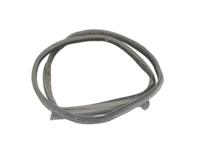 Garnitura ușă dreapta față BMW 6 Coupe F13 2012 OEM: 7221326 12647443