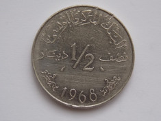 1/2 dinar 1968 Tunisia foto
