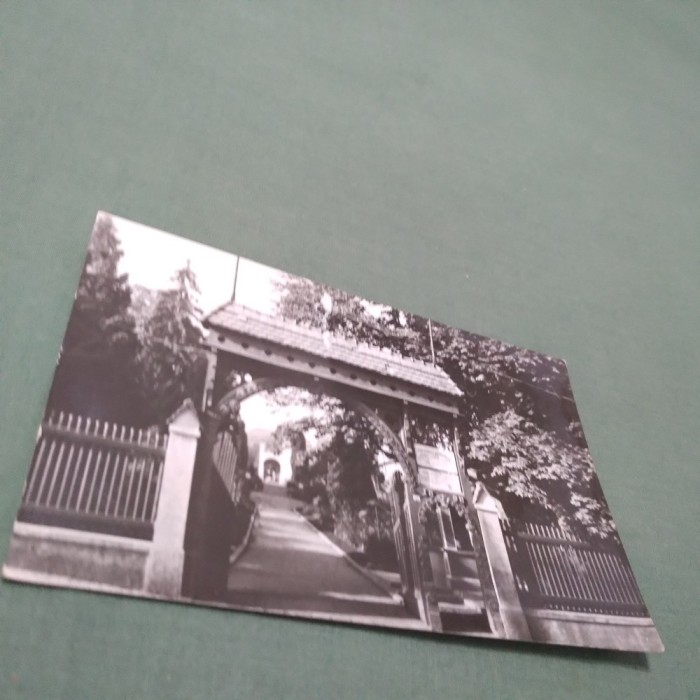 CARTE POSTALA GRADINA BOTANICA DIN CLUJ -POARTA P[RINCIPALA NECIRCULATA