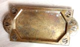 Tavă Art Nouveau din alamă placată cu argint cu 2 m&acirc;nere din 1900