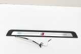 Ornament prag interior st&acirc;nga față AUDI Q3 F3 2021 OEM: 83A947417 31054826