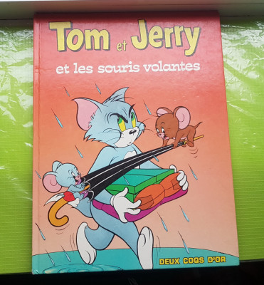 D61-Revista benzi desenate Tom si Jerry franceza 1983 cartonata plastefiata. foto